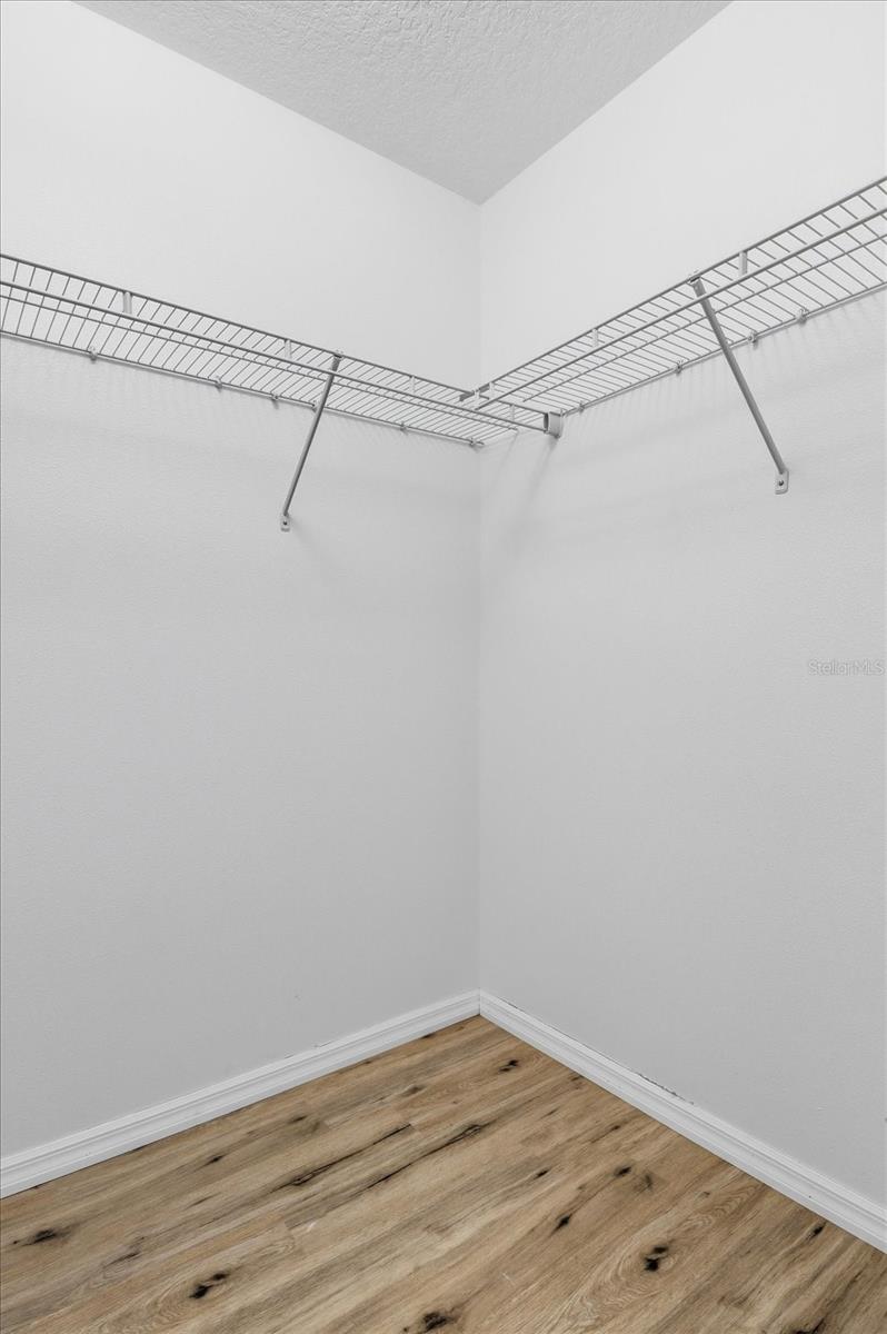 Image 25 of 54 For 11631 195th Place