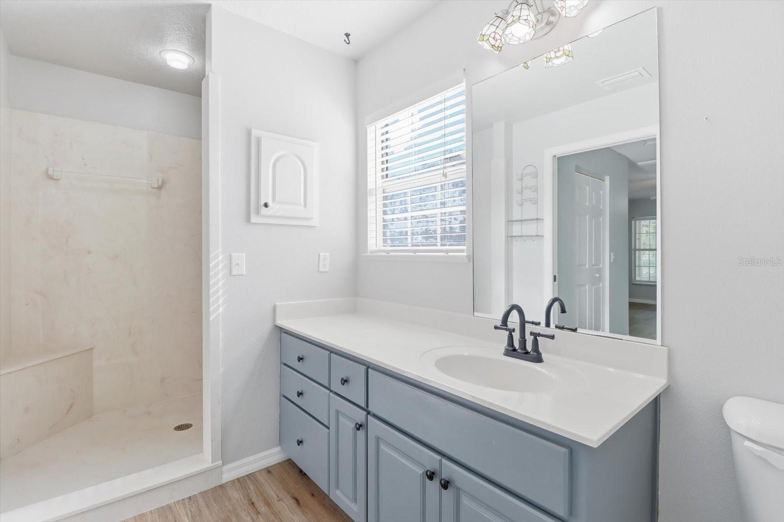 Image 26 of 54 For 11631 195th Place