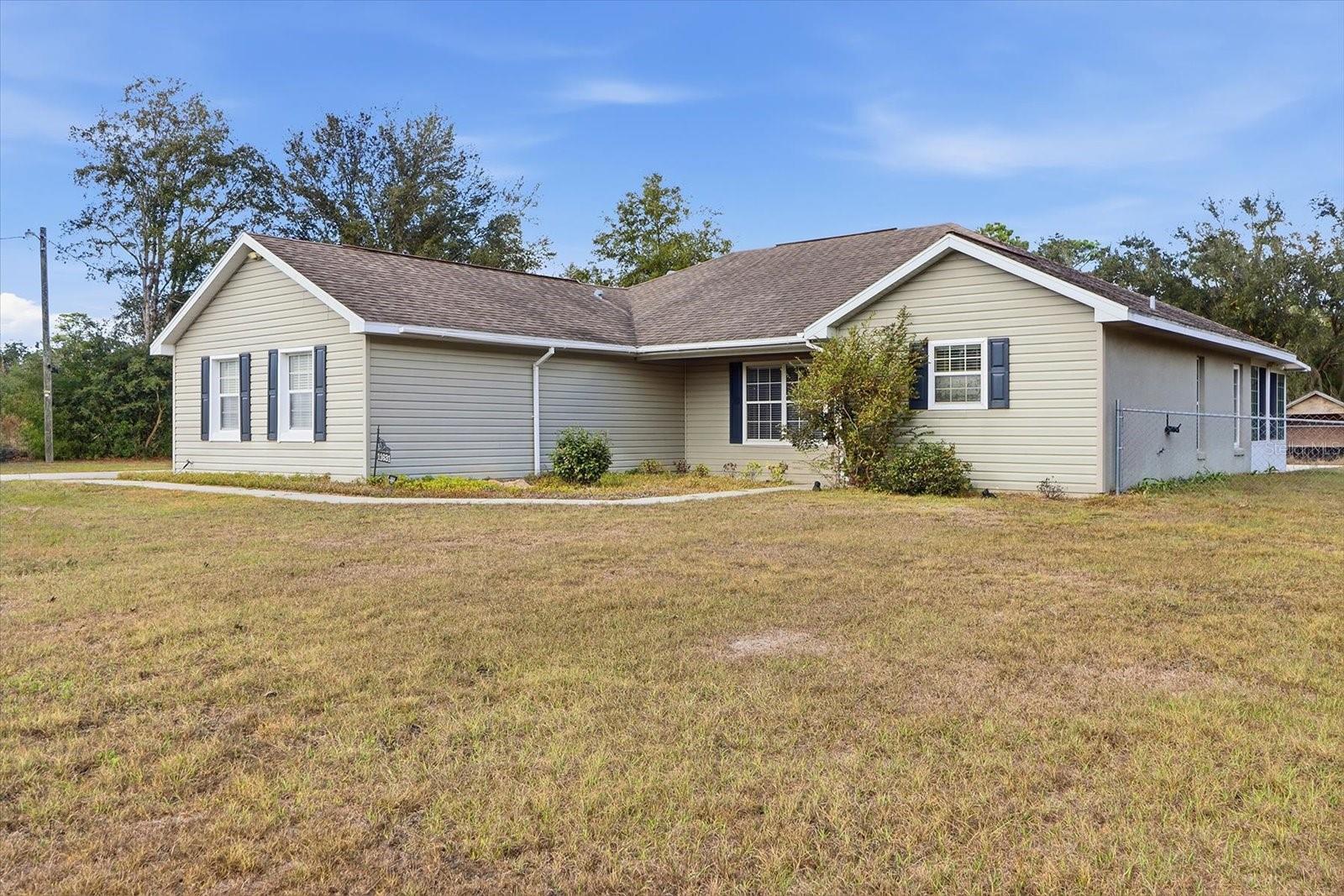 Image 5 of 54 For 11631 195th Place