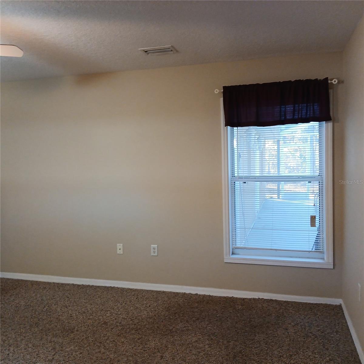 Image 31 of 76 For 2626 Columbine Avenue