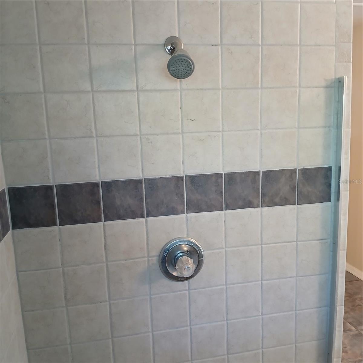 Image 37 of 76 For 2626 Columbine Avenue