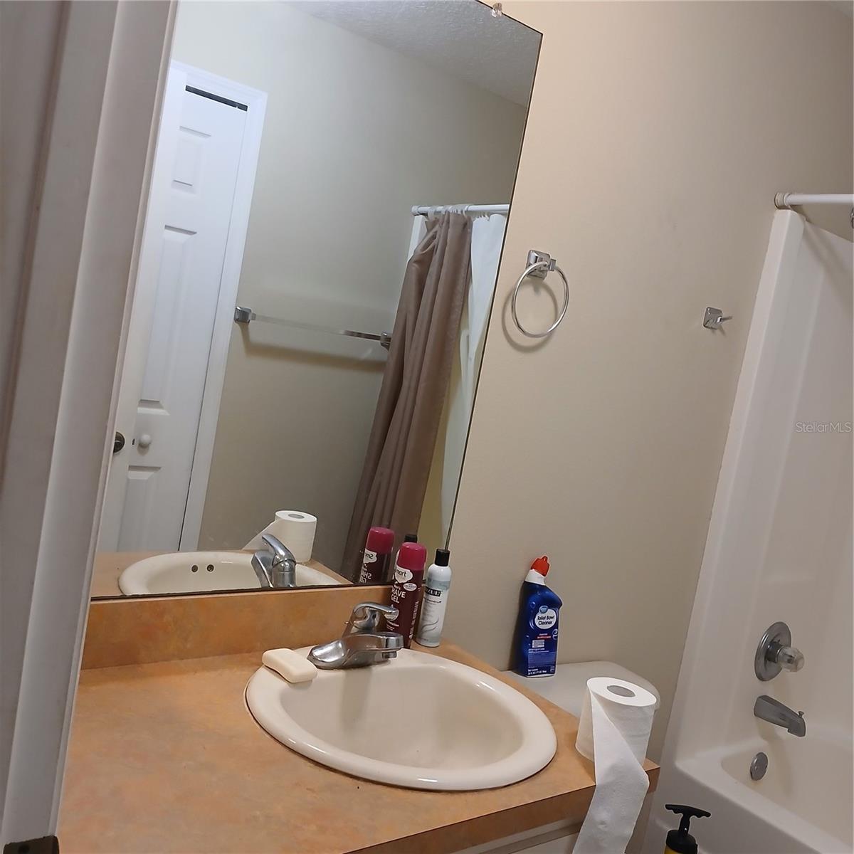 Image 53 of 76 For 2626 Columbine Avenue