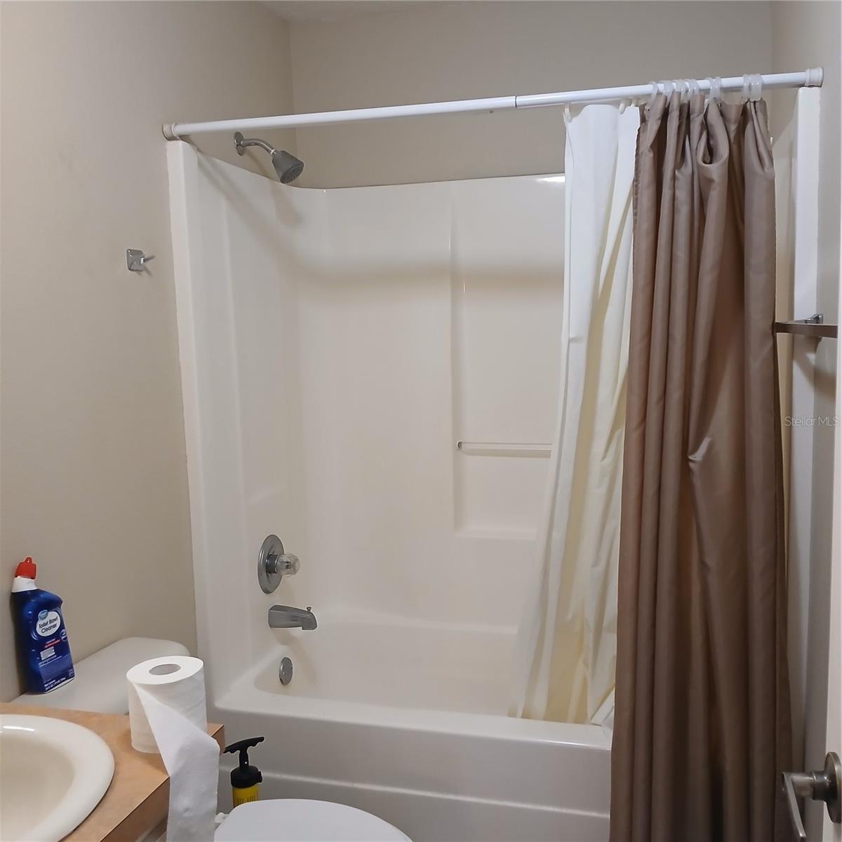 Image 54 of 76 For 2626 Columbine Avenue