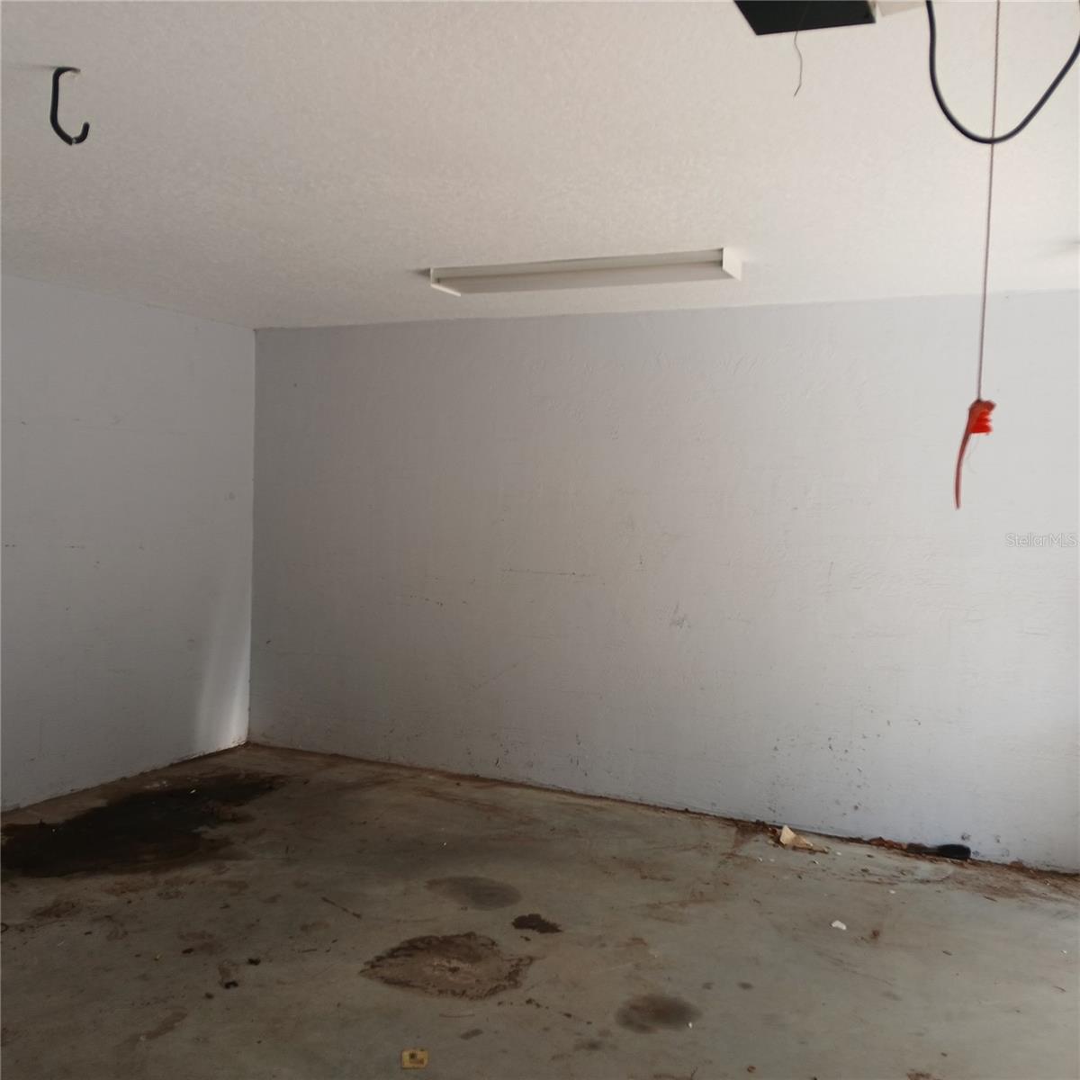 Image 70 of 76 For 2626 Columbine Avenue