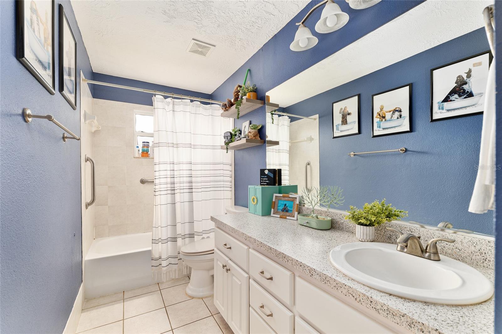 Image 13 of 47 For 380 53rd  