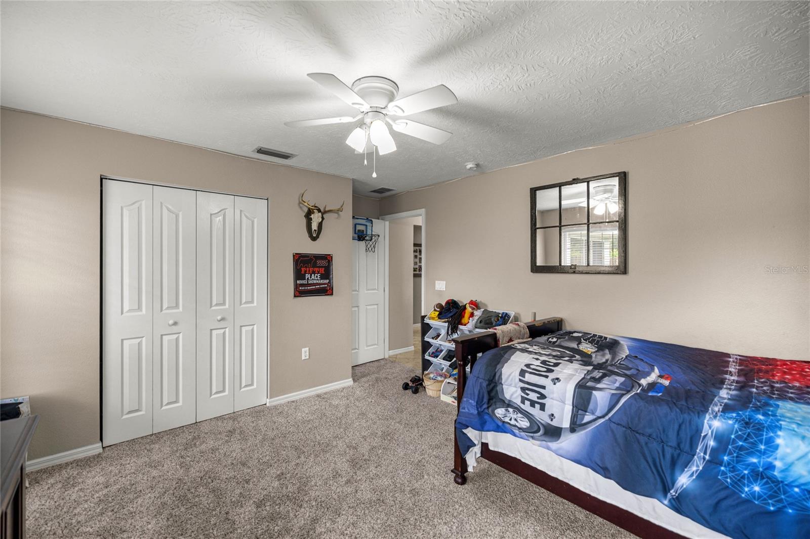 Image 24 of 47 For 380 53rd  