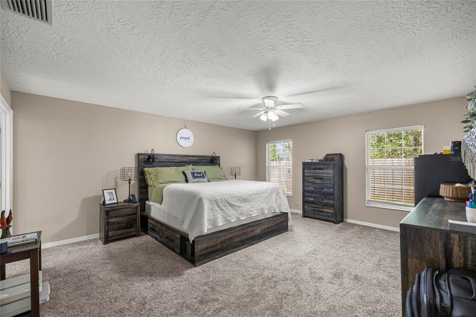 Image 26 of 47 For 380 53rd  