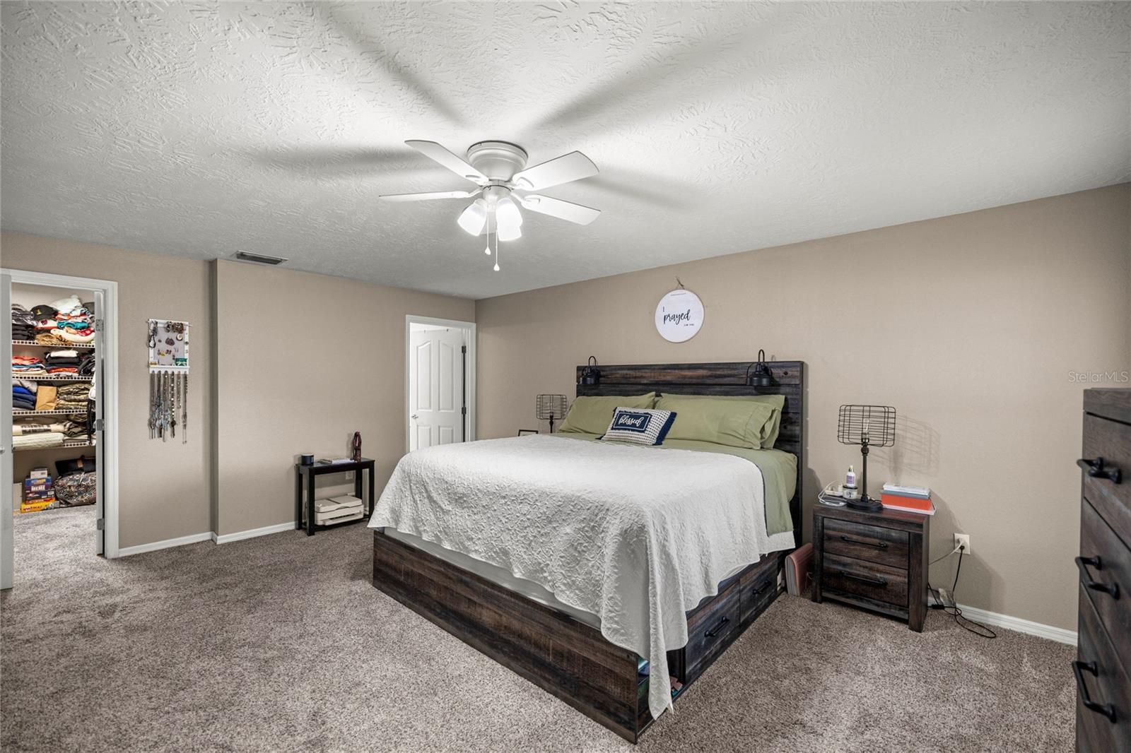 Image 27 of 47 For 380 53rd  