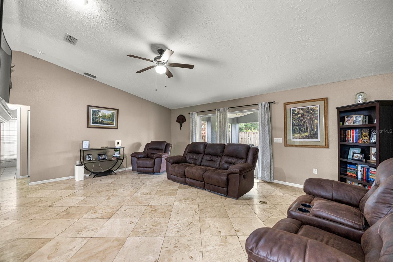 Image 34 of 47 For 380 53rd  