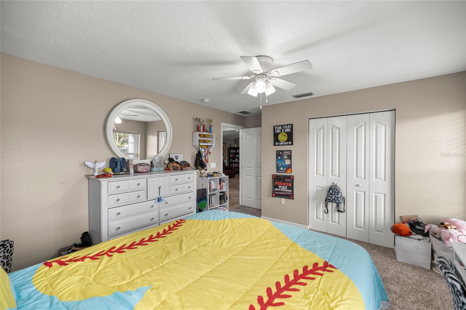 Image 42 of 47 For 380 53rd  