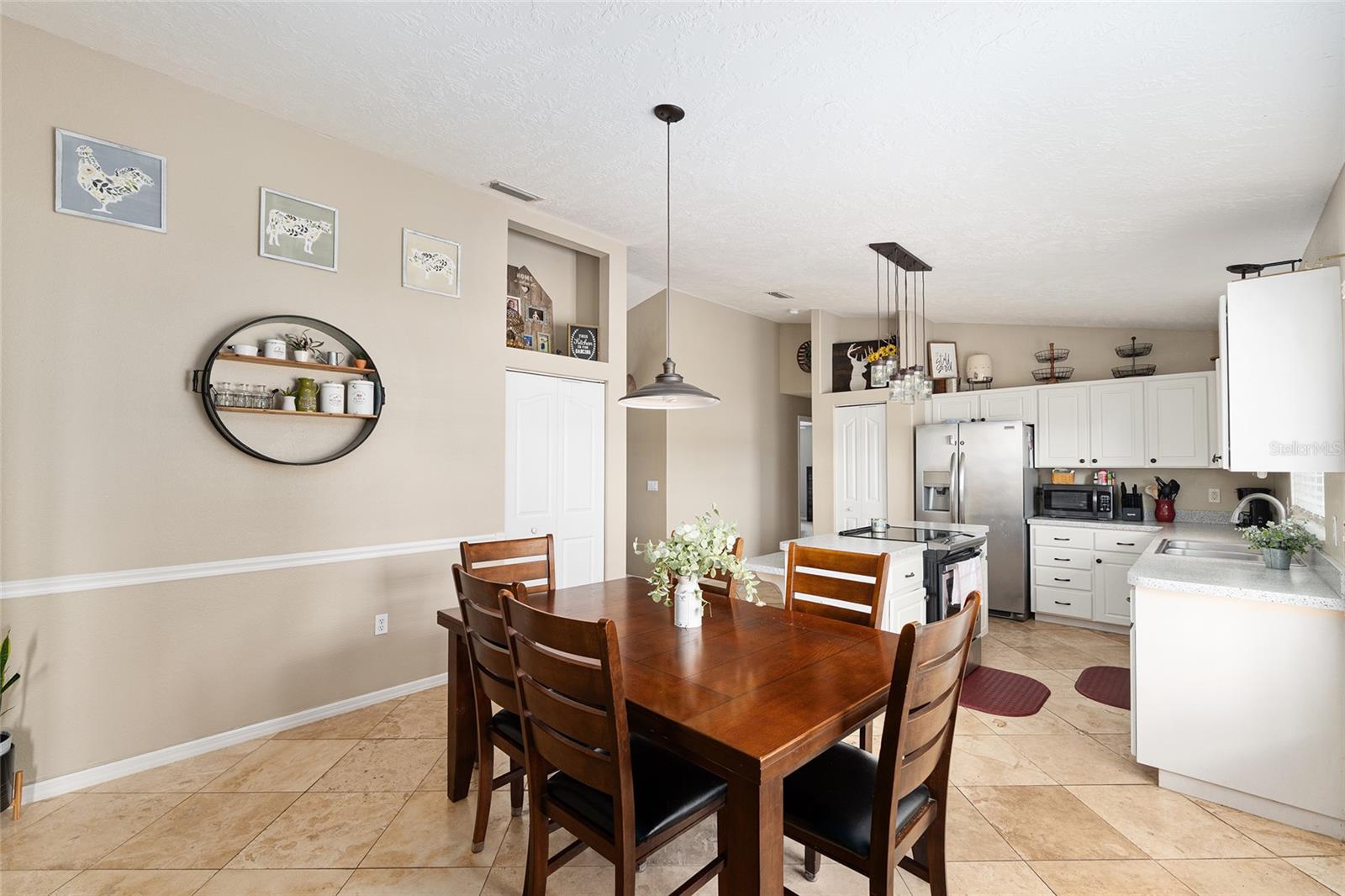 Image 5 of 47 For 380 53rd  