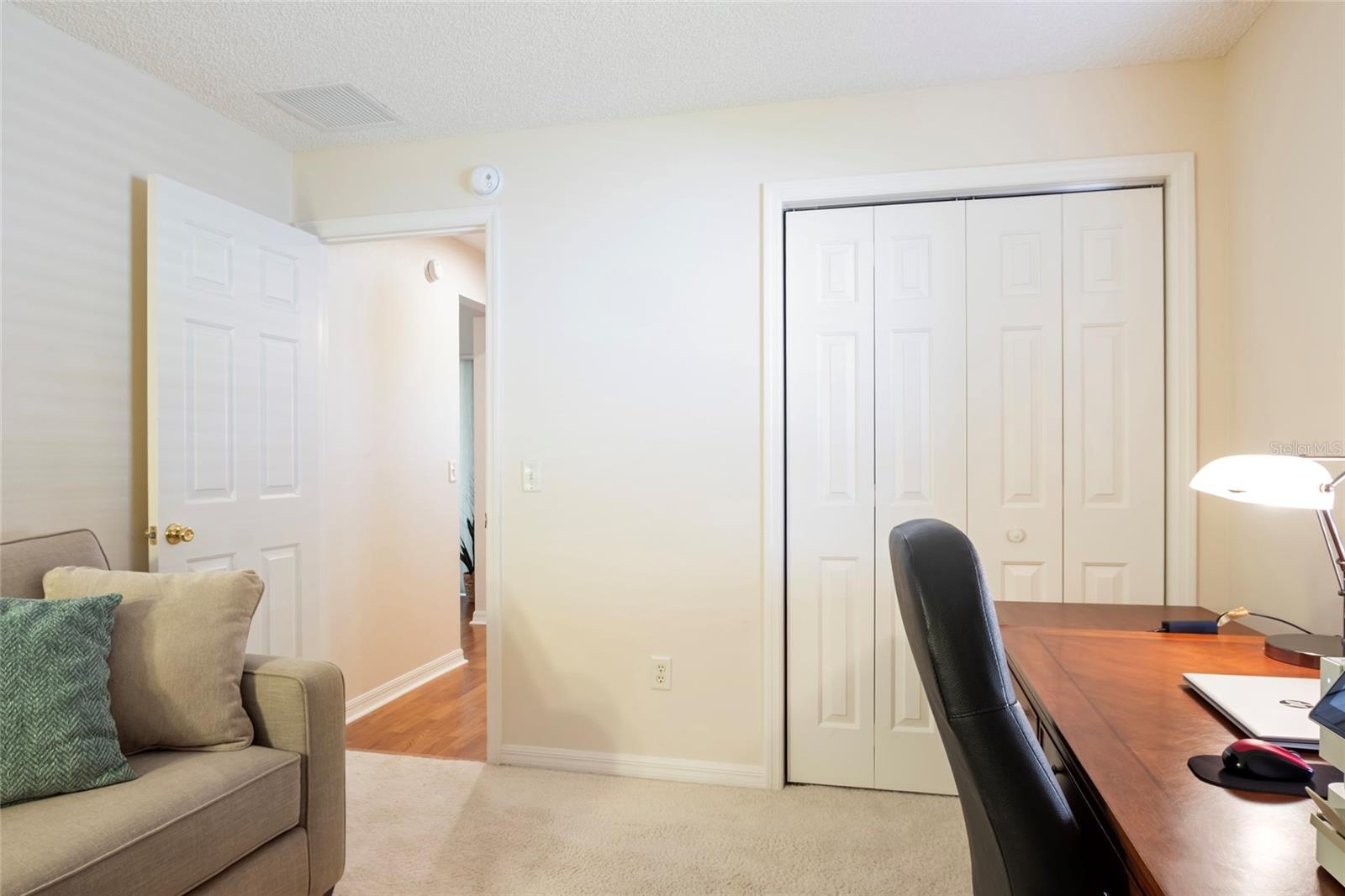 Image 28 of 56 For 17070 91st Lee Avenue