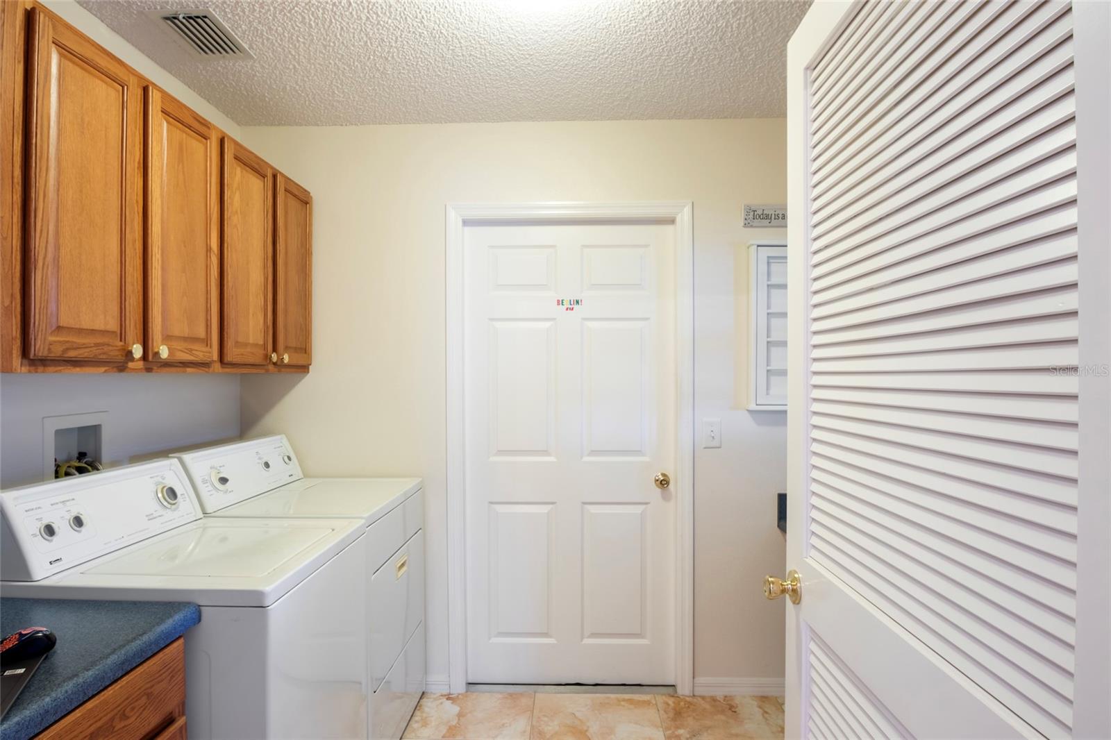 Image 36 of 56 For 17070 91st Lee Avenue