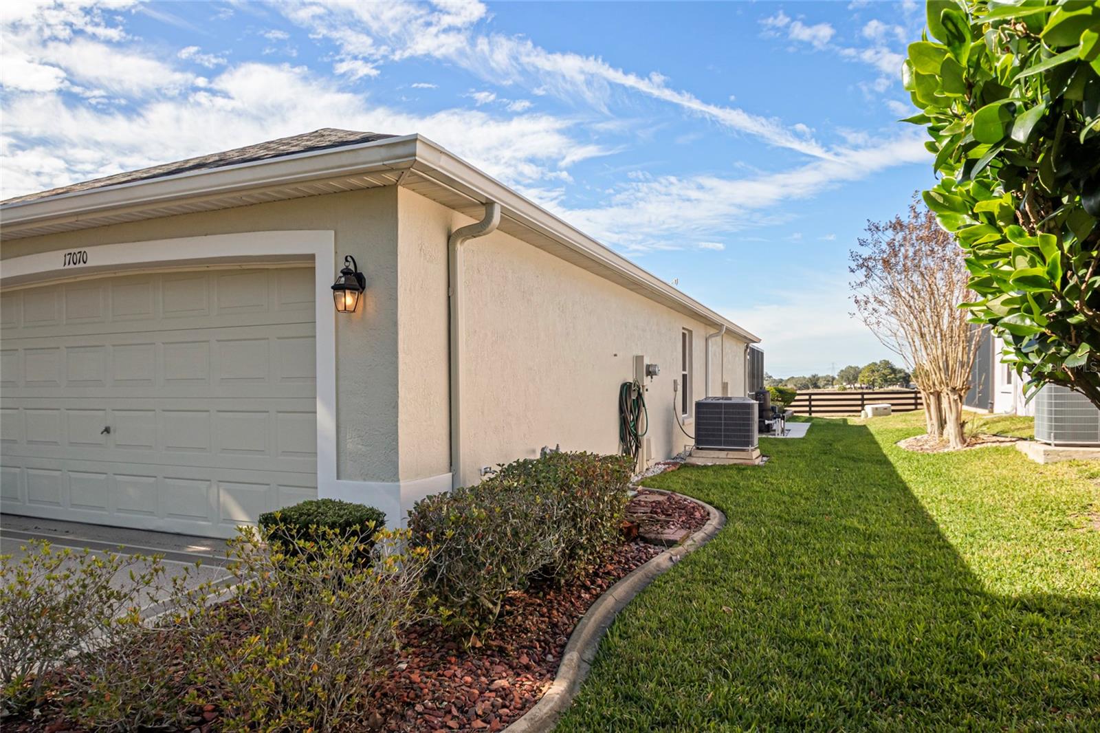 Image 47 of 56 For 17070 91st Lee Avenue