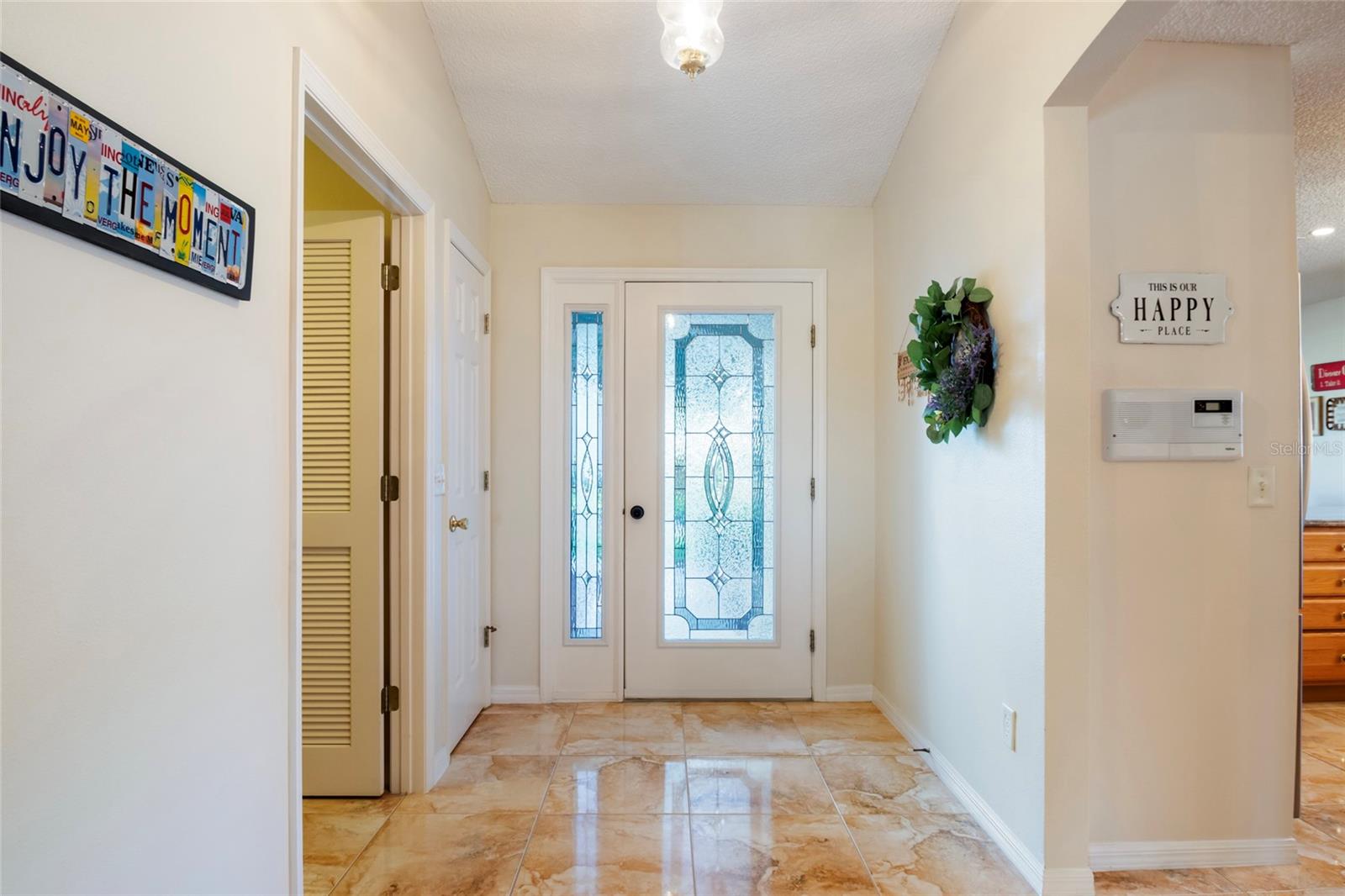 Image 6 of 56 For 17070 91st Lee Avenue