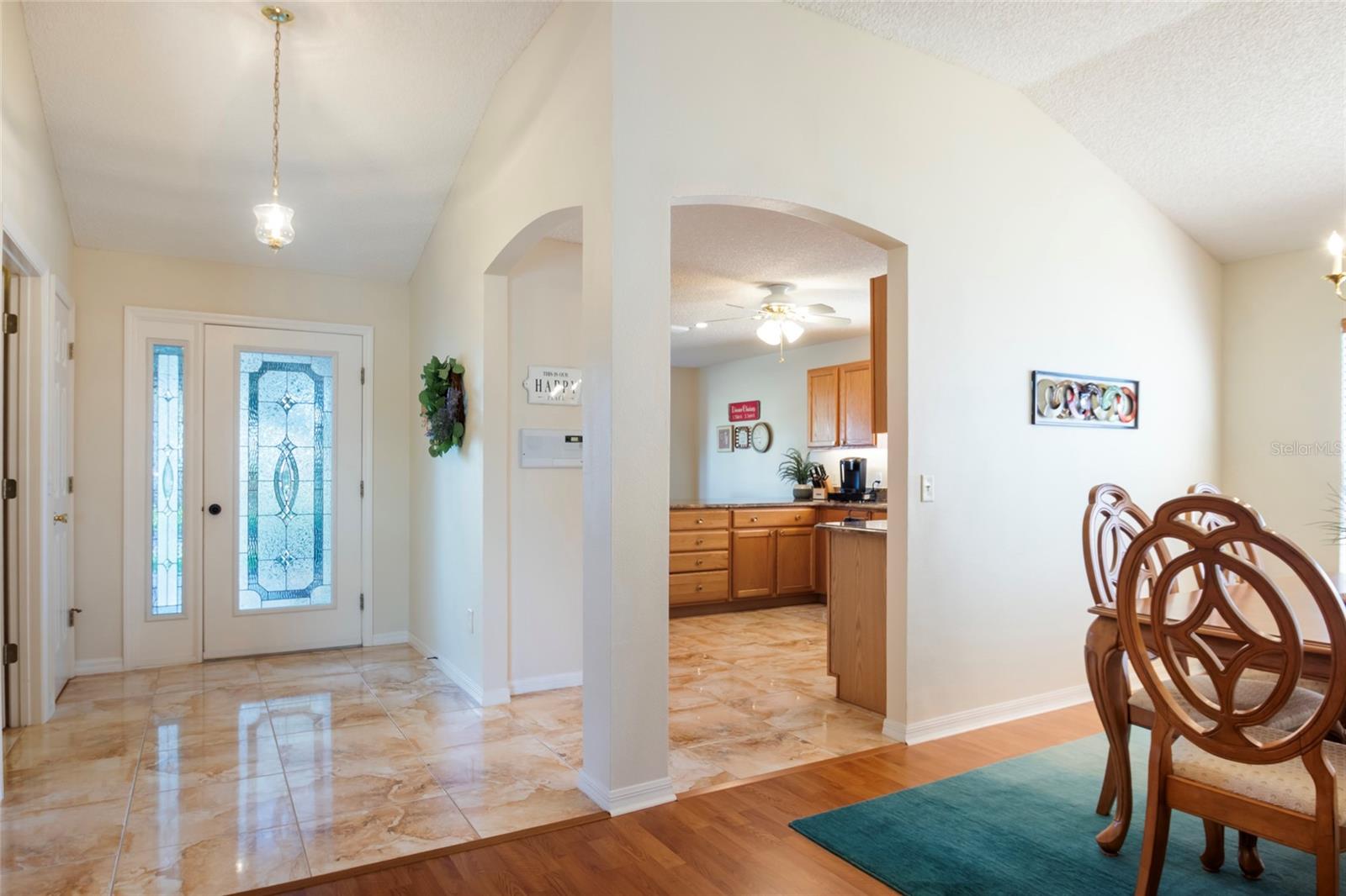 Image 7 of 56 For 17070 91st Lee Avenue