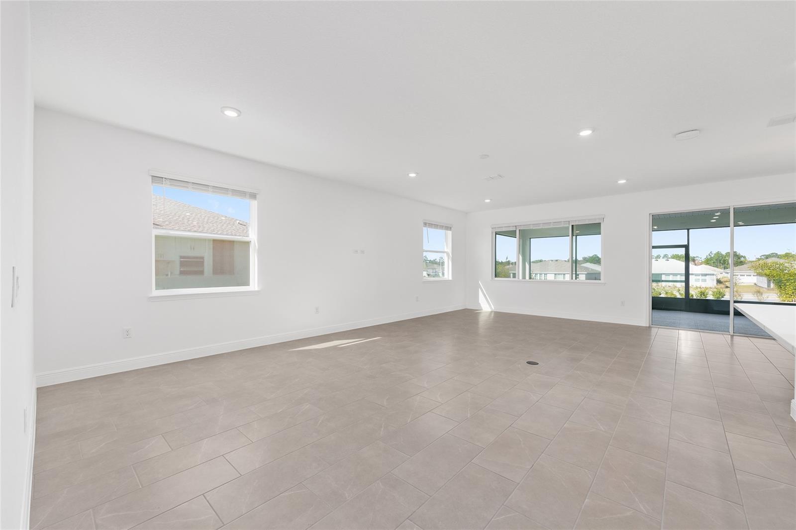 Image 10 of 44 For 9960 106th Circle