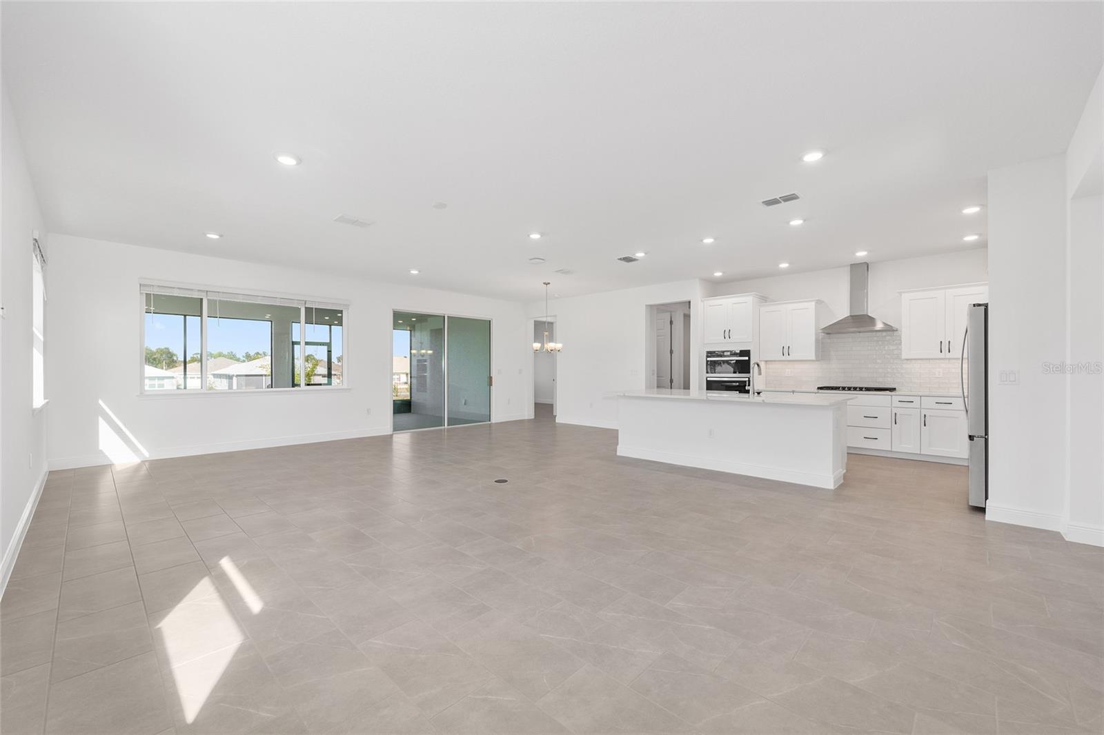 Image 11 of 44 For 9960 106th Circle