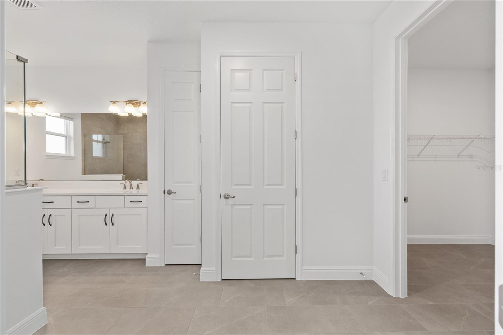 Image 25 of 44 For 9960 106th Circle