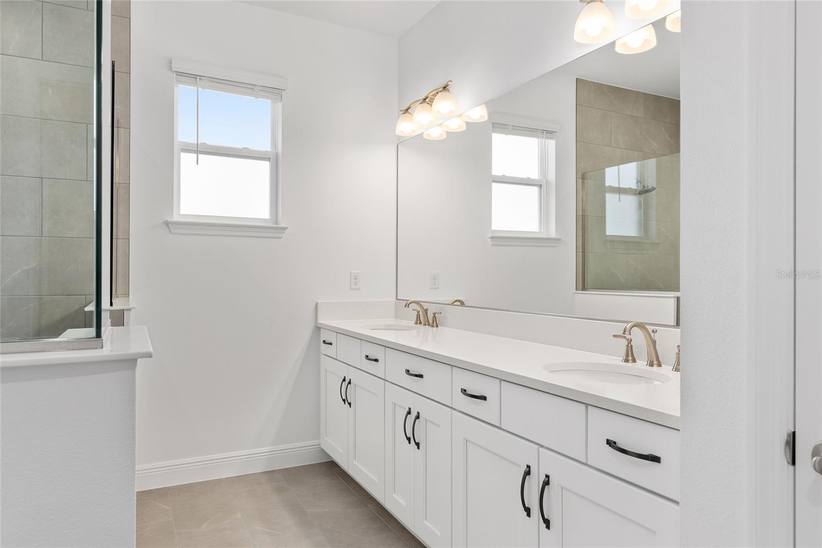 Image 27 of 44 For 9960 106th Circle