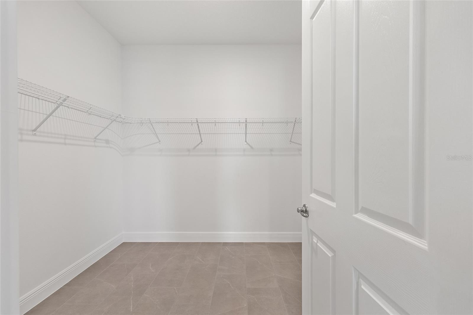 Image 29 of 44 For 9960 106th Circle