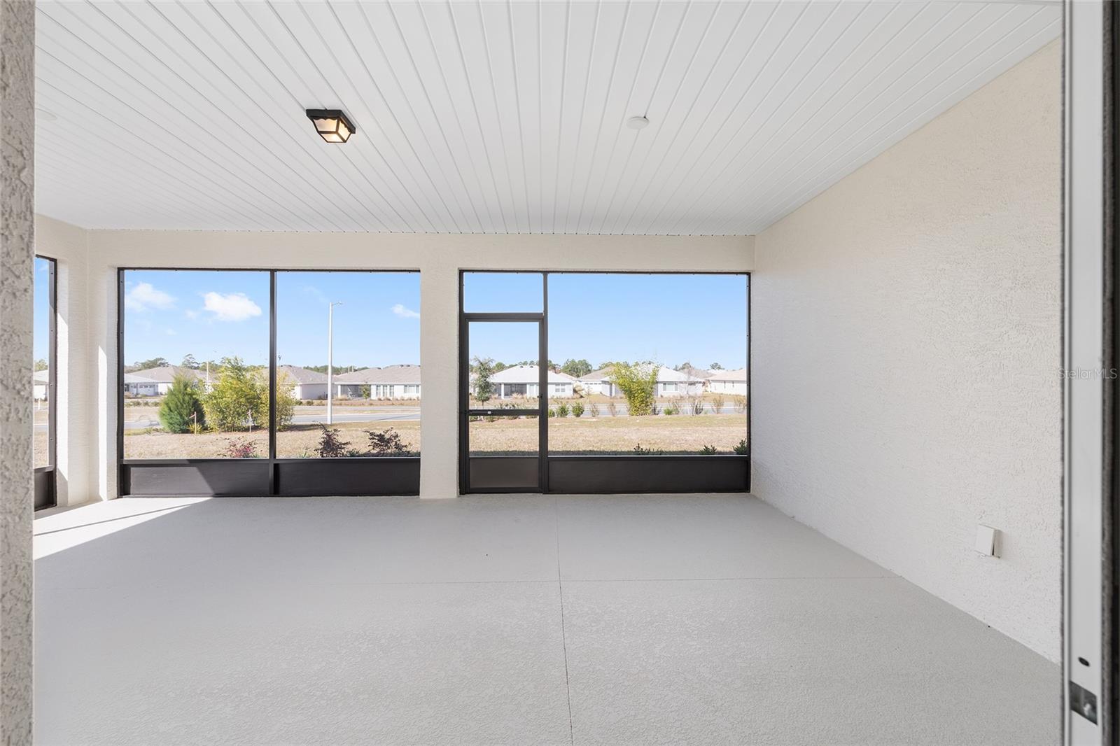 Image 39 of 44 For 9960 106th Circle