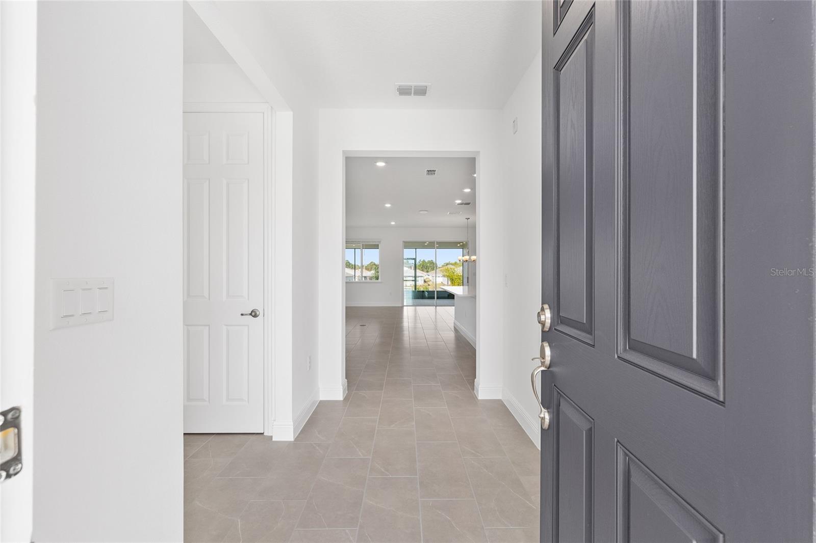 Image 8 of 44 For 9960 106th Circle