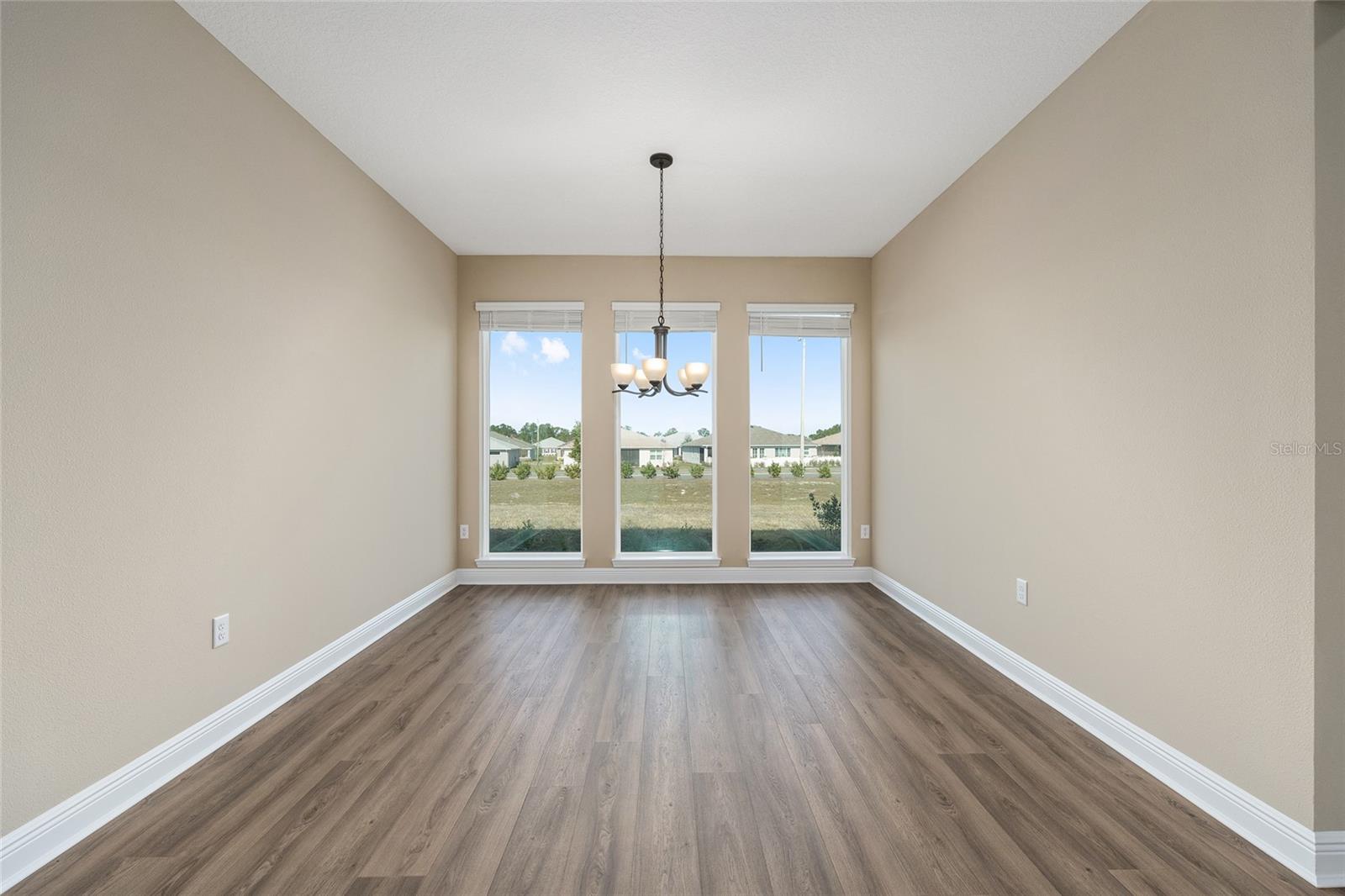 Image 15 of 40 For 9966 106th Circle