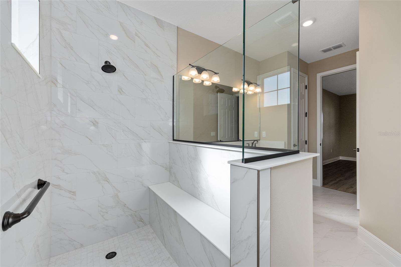 Image 26 of 40 For 9966 106th Circle