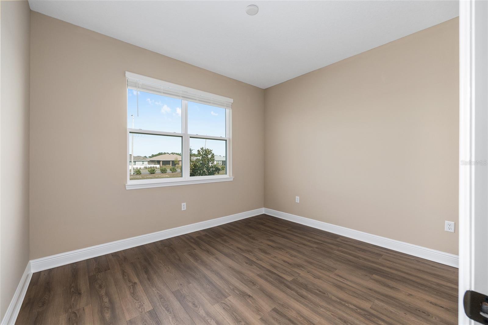 Image 28 of 40 For 9966 106th Circle