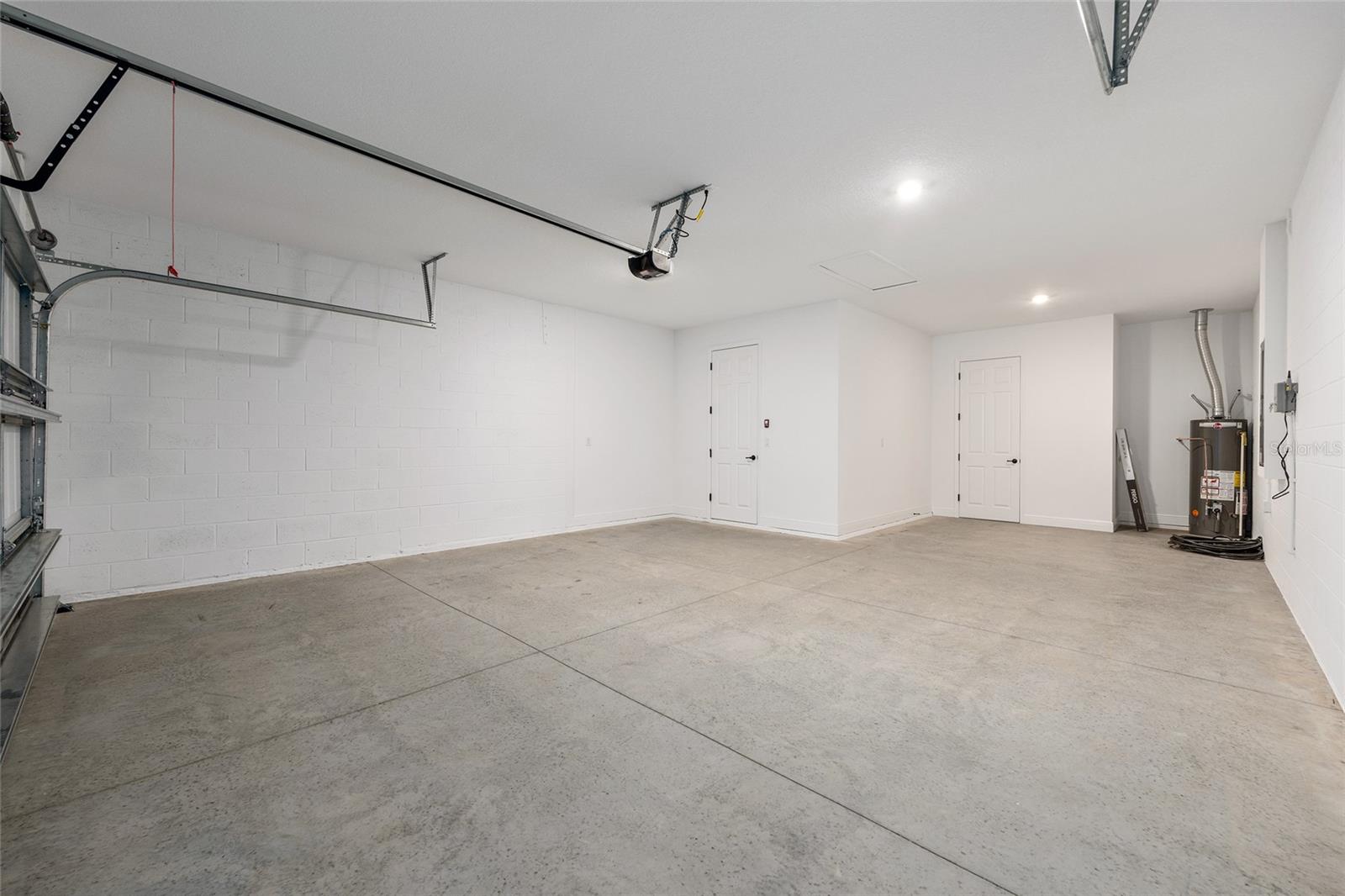 Image 34 of 40 For 9966 106th Circle