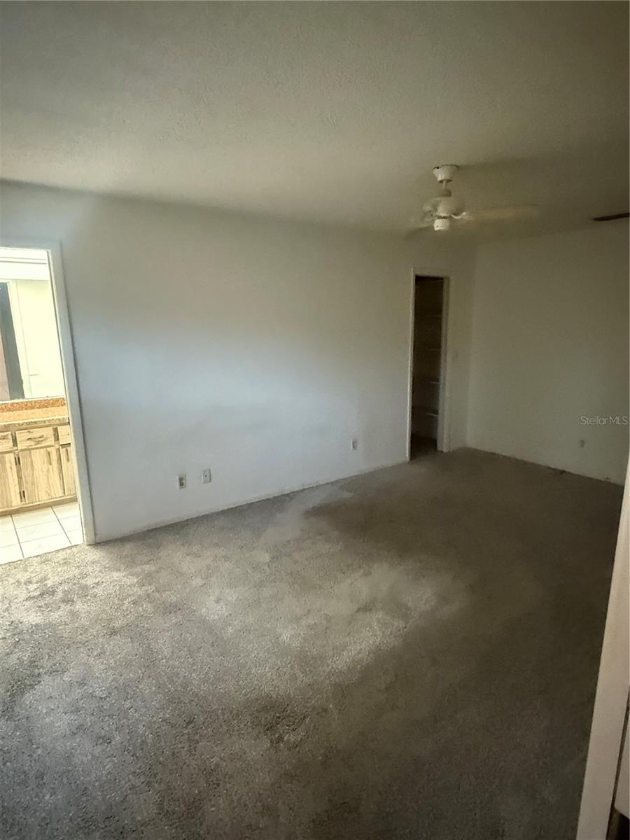 Image 10 of 22 For 3808 19th Street Circle