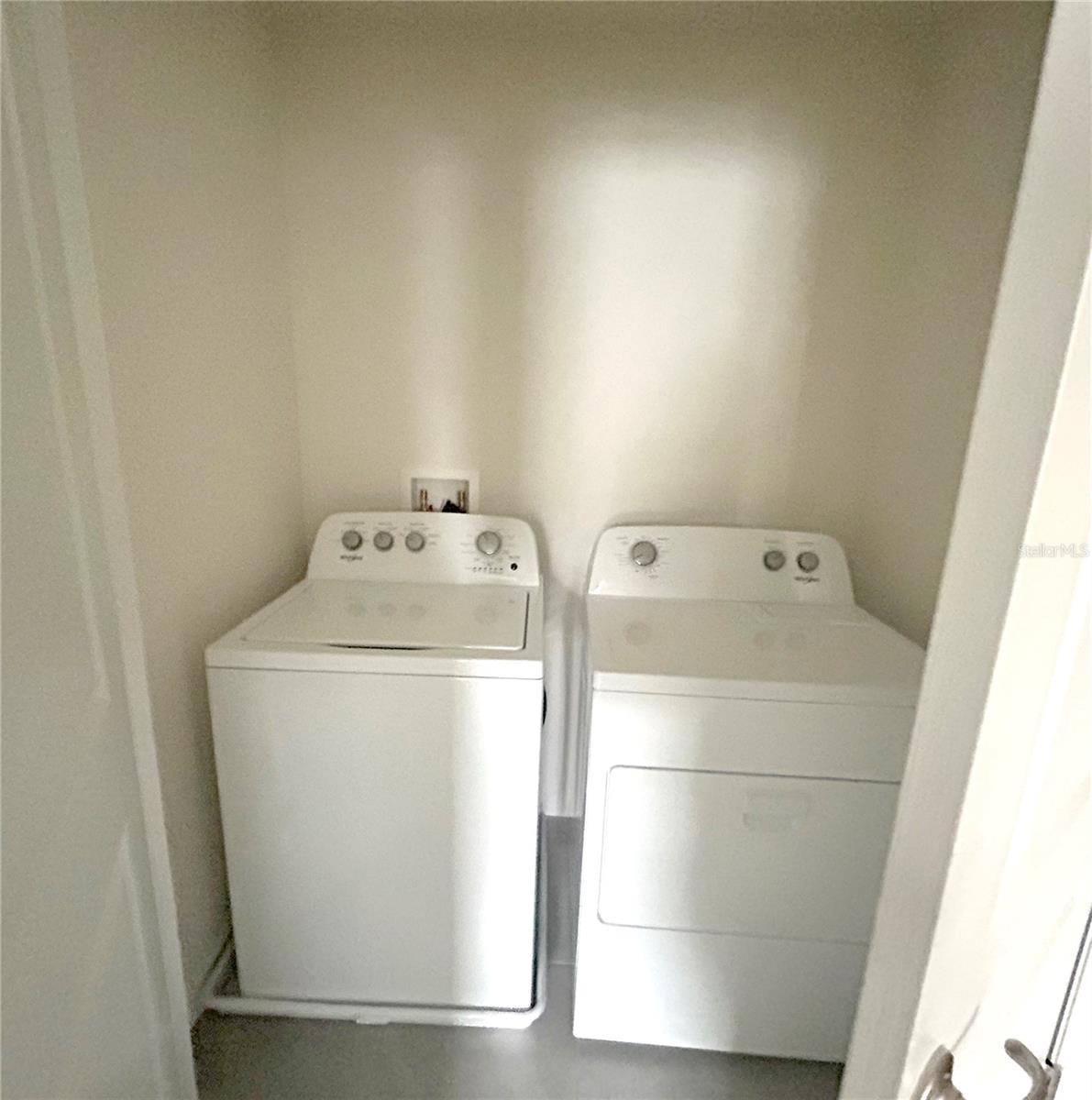 Image 11 of 12 For 6582 81st Loop