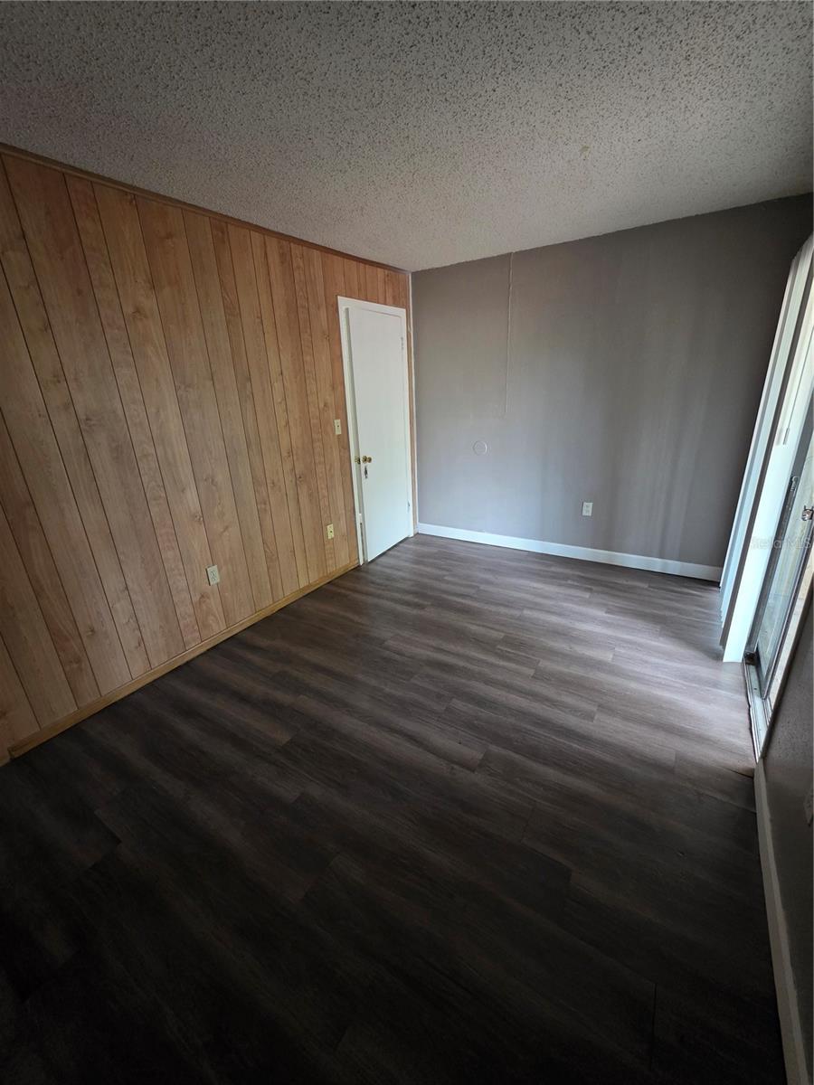 Image 18 of 30 For 2811 Archer Rd 142 Road R142