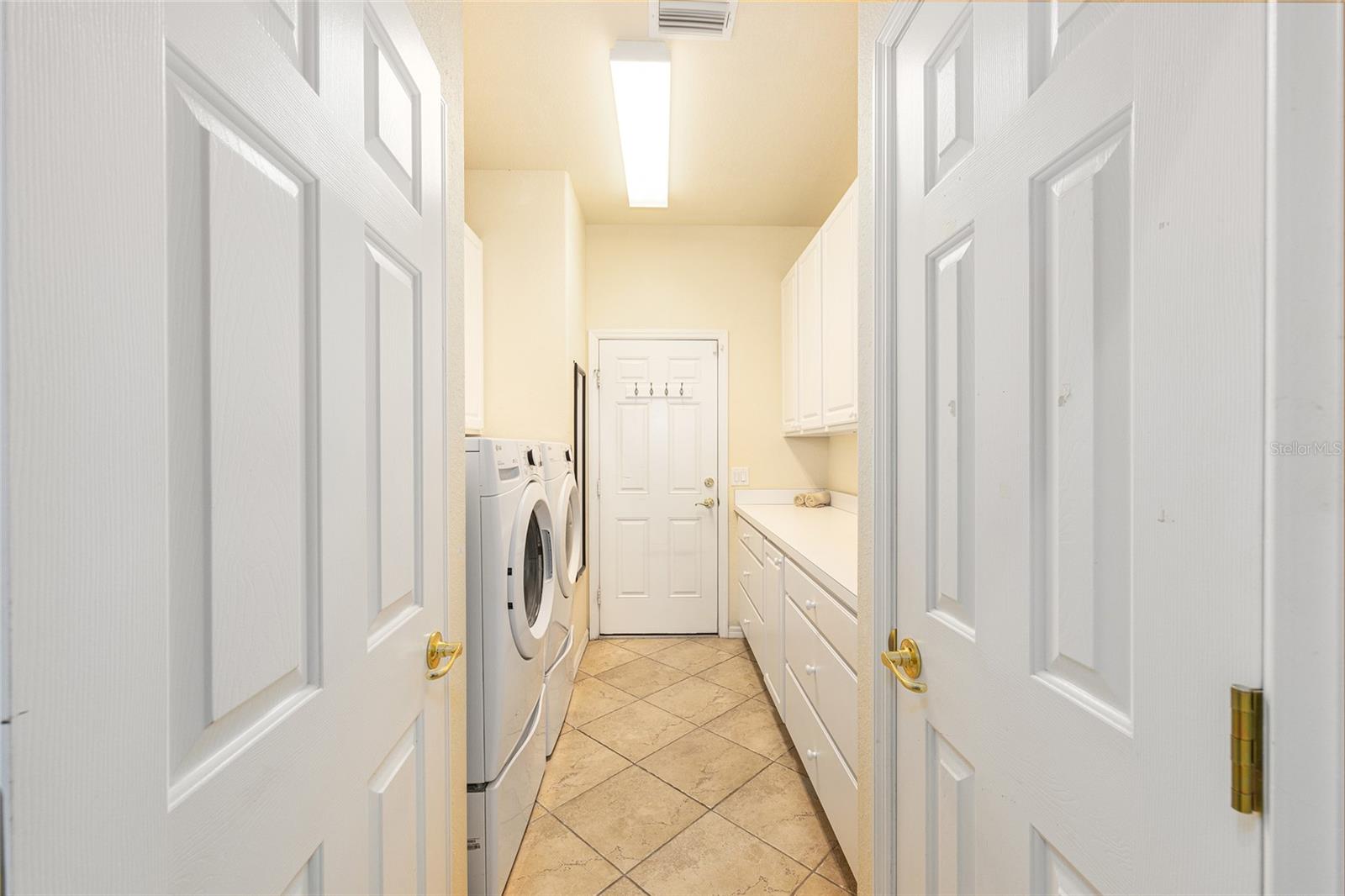 Image 39 of 91 For 12628 97th Terrace Road