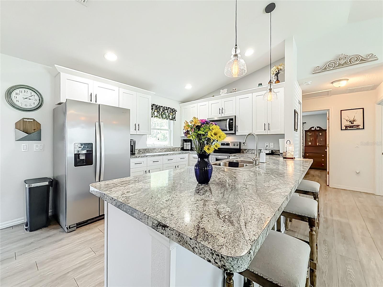 Image 20 of 46 For 4445 Maryland Street