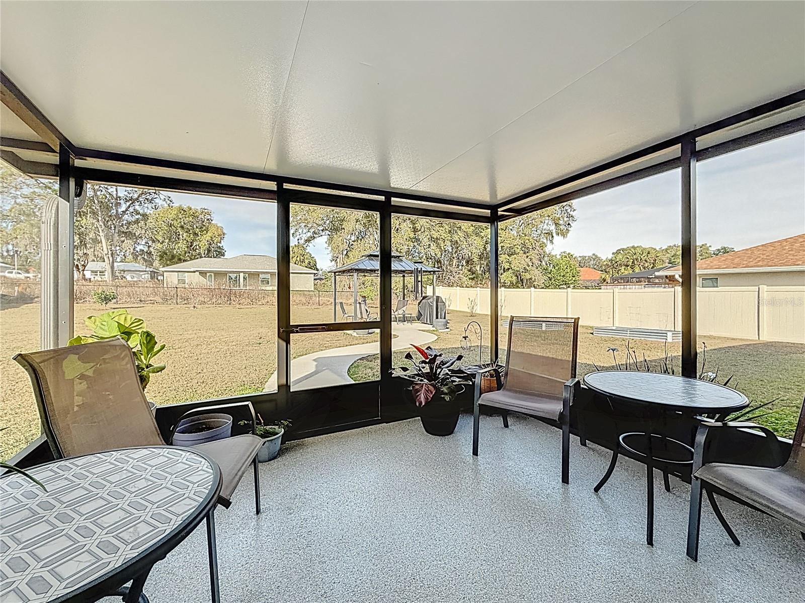 Image 38 of 46 For 4445 Maryland Street