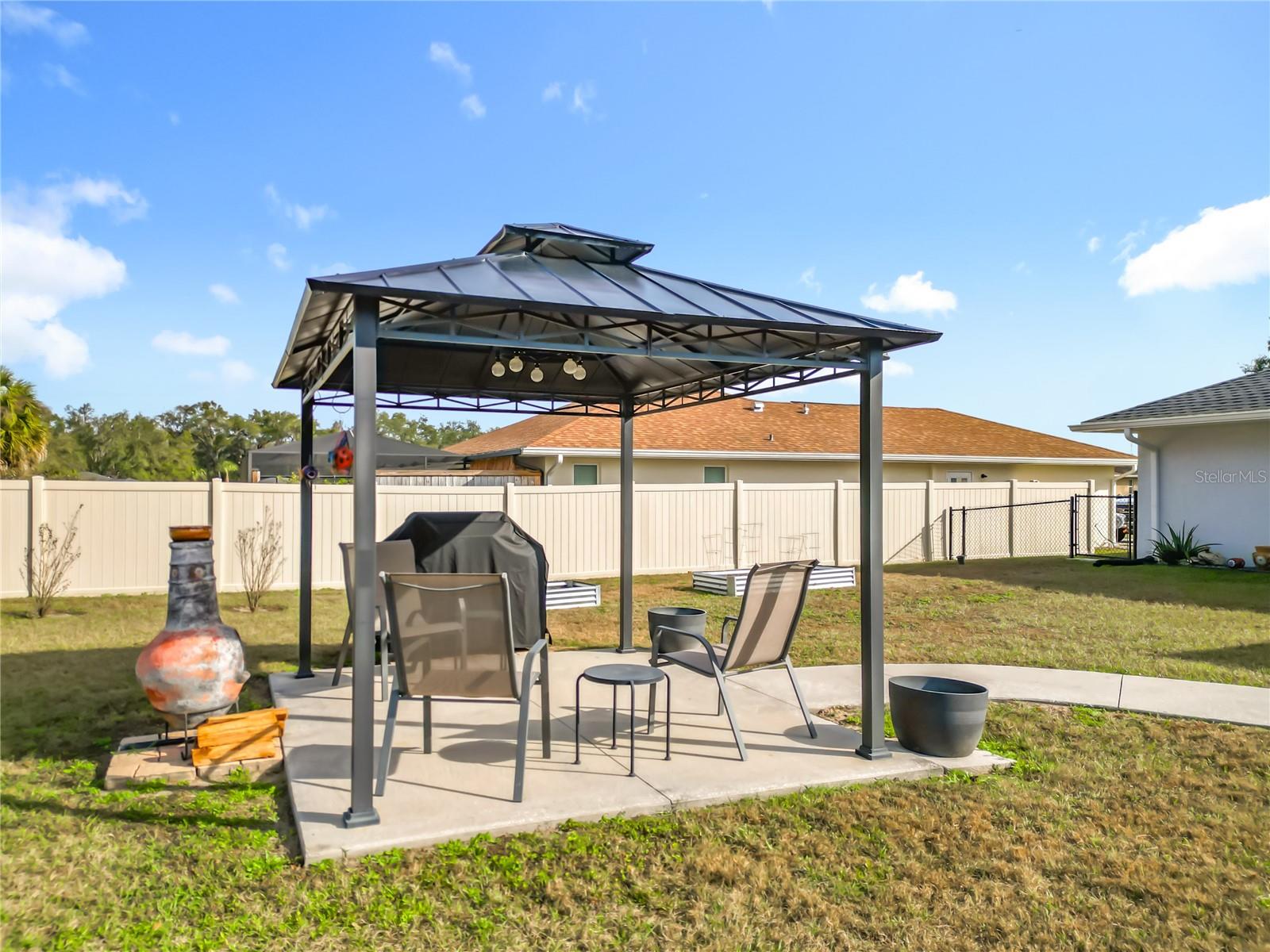 Image 42 of 46 For 4445 Maryland Street