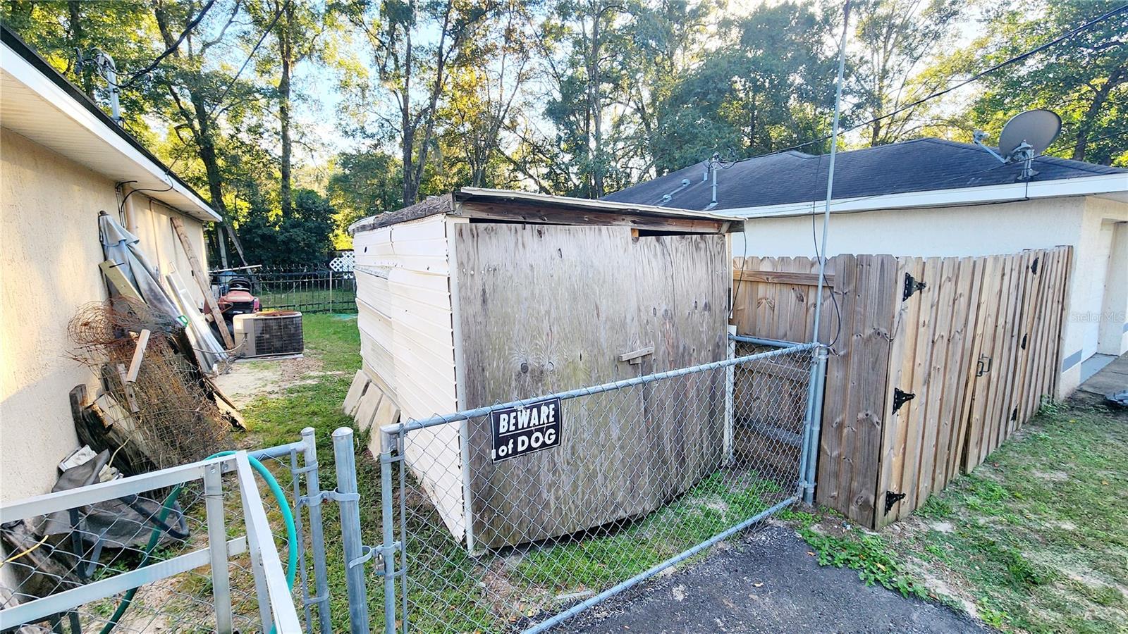 Image 17 of 24 For 11216 8th Lane