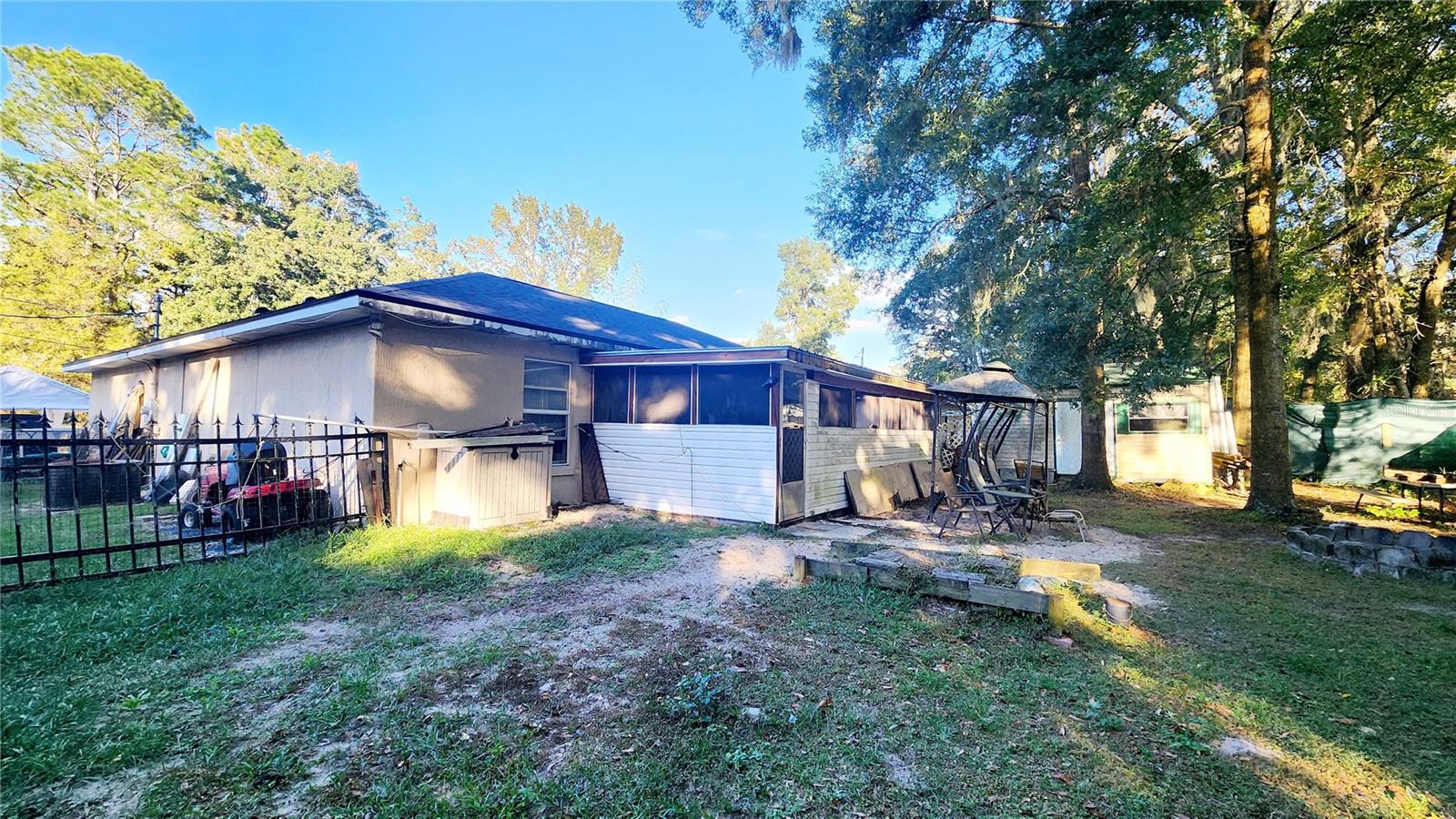 Image 23 of 24 For 11216 8th Lane