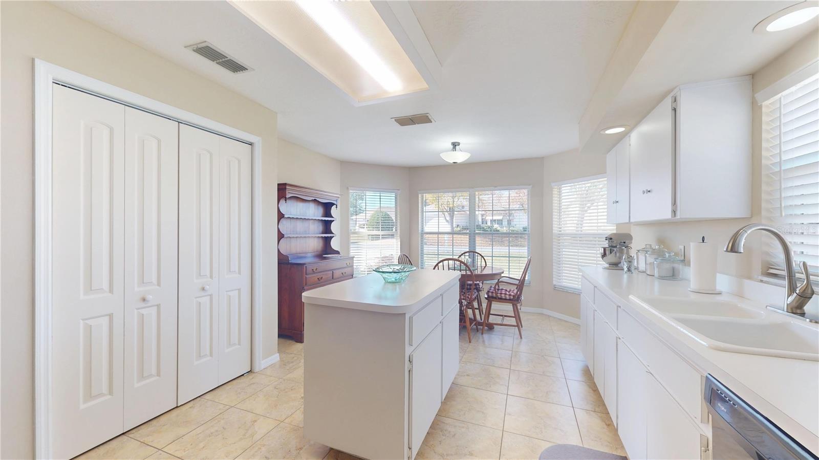 Image 10 of 41 For 4427 Bacall Loop