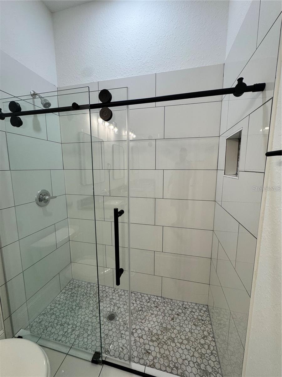 Image 34 of 42 For 5394 6th Place