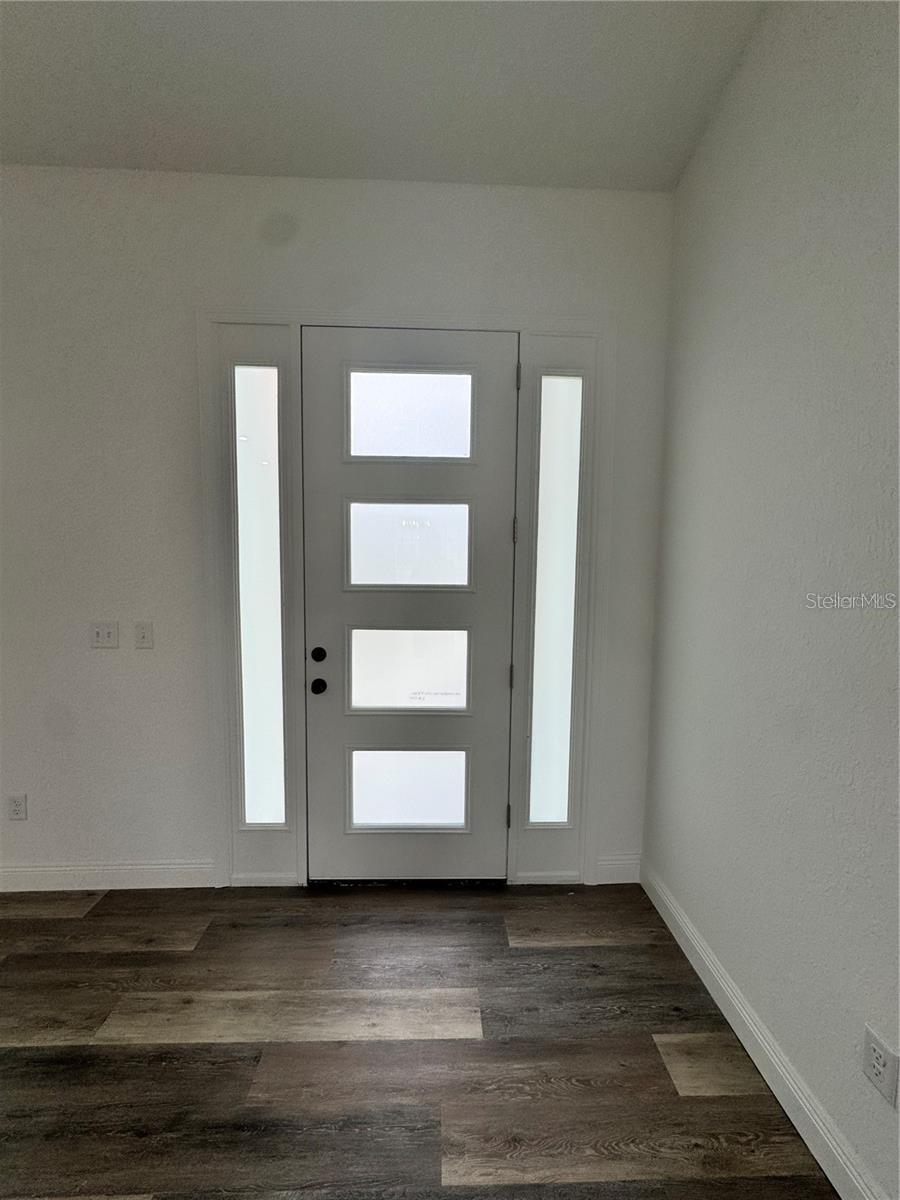 Image 6 of 42 For 5394 6th Place