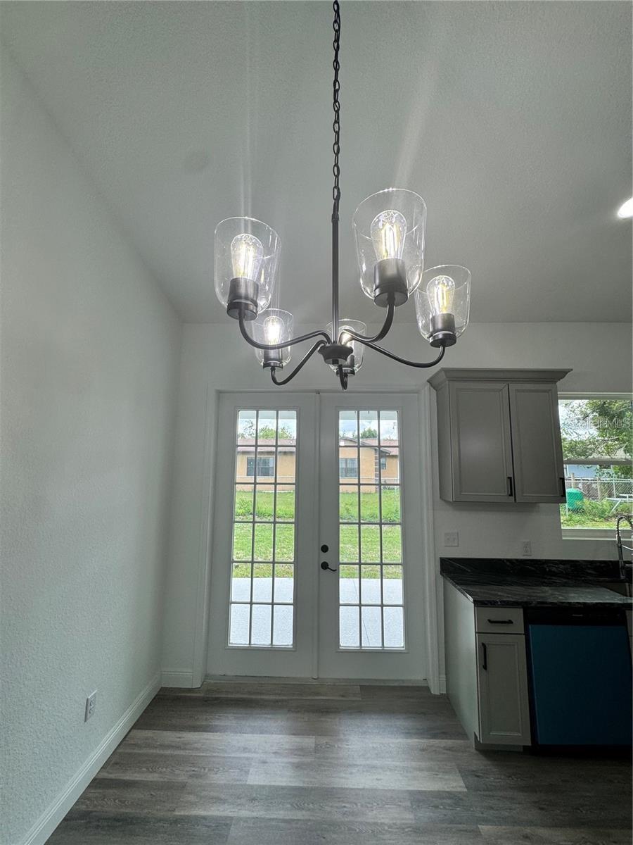 Image 9 of 42 For 5394 6th Place