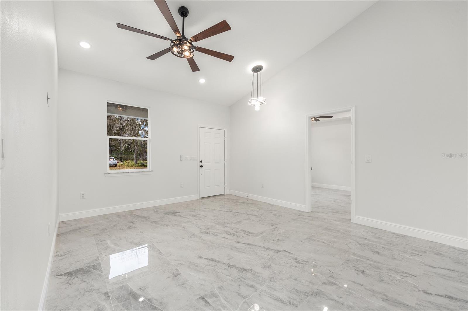 Image 26 of 32 For 15262 61st Court