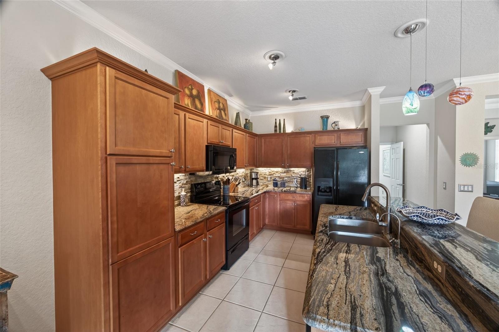 Image 9 of 19 For 9106 65th Loop