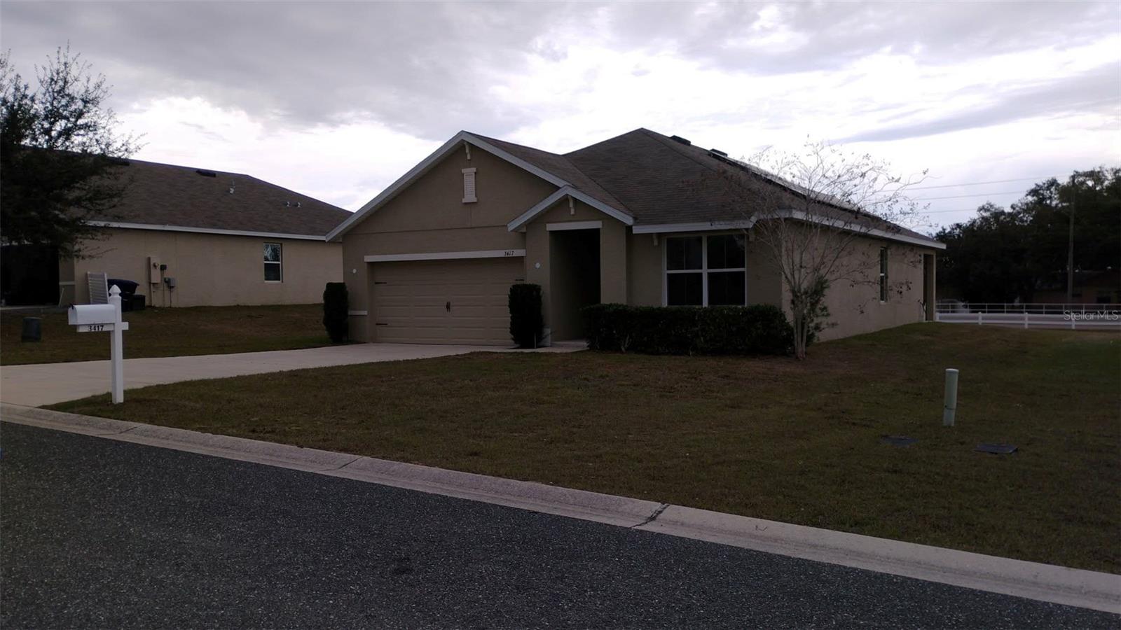 Image 2 of 55 For 3417 Michener Point