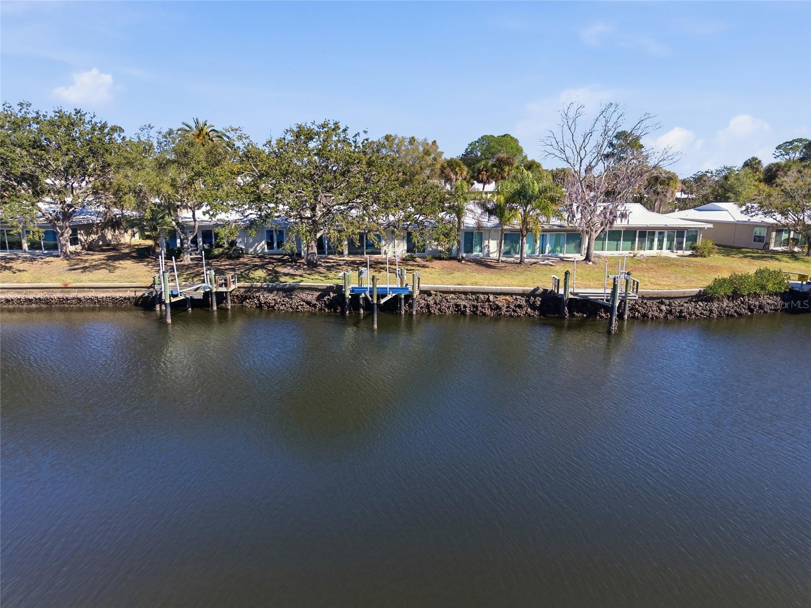 Image 38 of 43 For 11586 Bayshore Drive 14