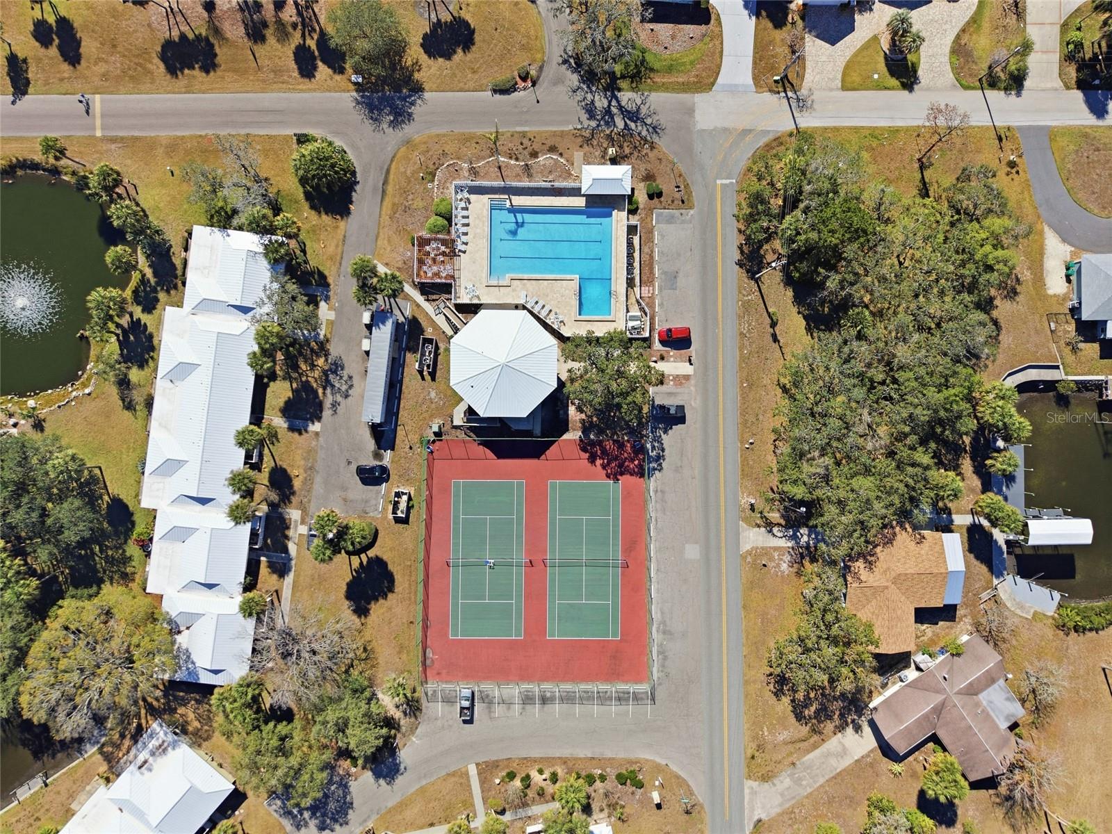 Image 40 of 43 For 11586 Bayshore Drive 14