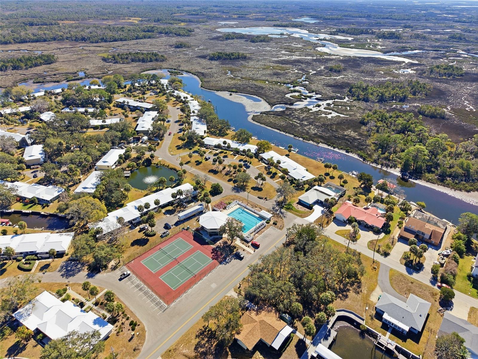 Image 42 of 43 For 11586 Bayshore Drive 14